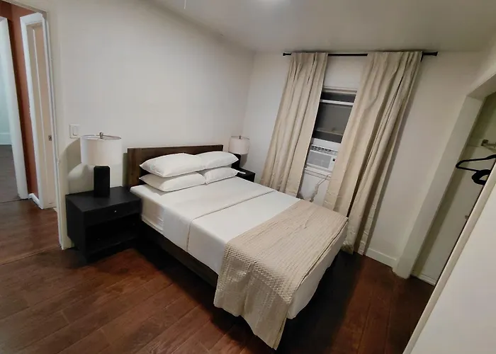 Arrowhead Motel 2*